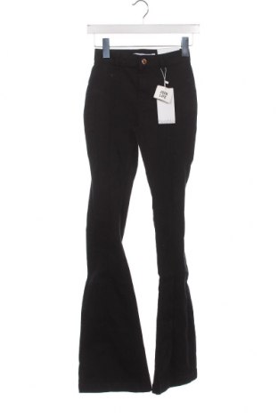 Damen Jeans Bershka, Größe XXS, Farbe Schwarz, Preis 9,72 €