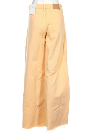 Damen Jeans Bershka, Größe S, Farbe Orange, Preis 23,71 €