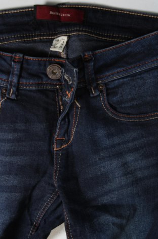 Damen Jeans Bershka, Größe XS, Farbe Blau, Preis 27,70 €