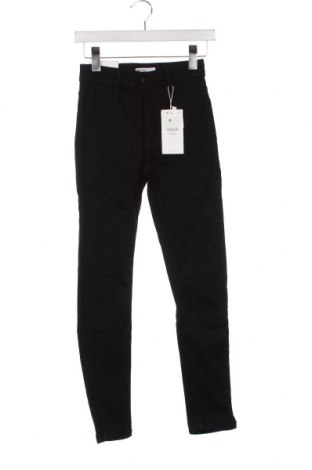 Blugi de femei Bershka, Mărime S, Culoare Negru, Preț 62,99 Lei