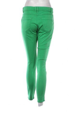 Damen Jeans Bonita, Größe M, Farbe Grün, Preis 20,18 €