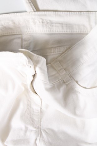 Γυναικείο Τζίν Brax, Μέγεθος L, Χρώμα Λευκό, Τιμή 27,74 €