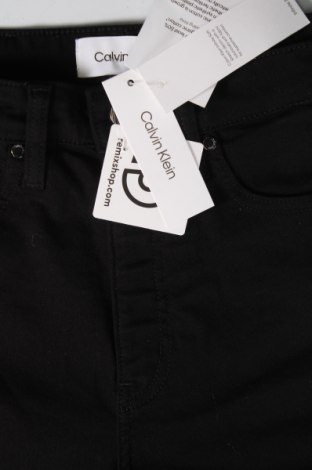Γυναικείο Τζίν Calvin Klein, Μέγεθος XS, Χρώμα Μαύρο, Τιμή 50,57 €