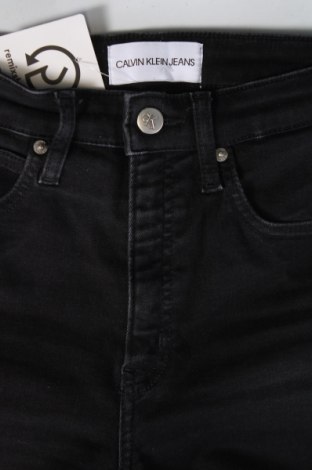 Damen Jeans Calvin Klein Jeans, Größe XS, Farbe Grau, Preis 80,41 €