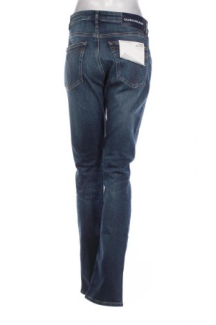 Дамски дънки Calvin Klein Jeans, Размер XL, Цвят Син, Цена 156,00 лв.