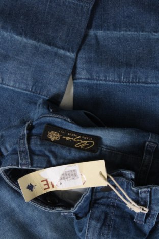 Dámske džínsy  Chipie, Veľkosť S, Farba Modrá, Cena  16,16 €