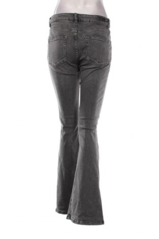 Damen Jeans Clockhouse, Größe M, Farbe Grau, Preis 20,18 €