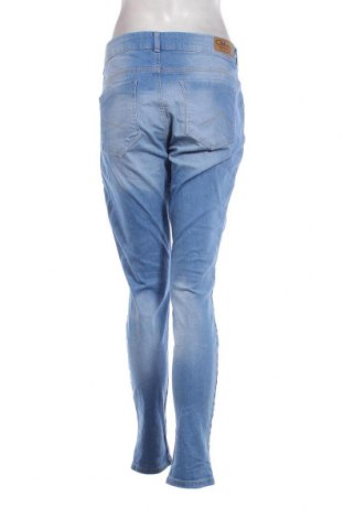 Γυναικείο Τζίν Clockhouse, Μέγεθος XL, Χρώμα Μπλέ, Τιμή 17,94 €