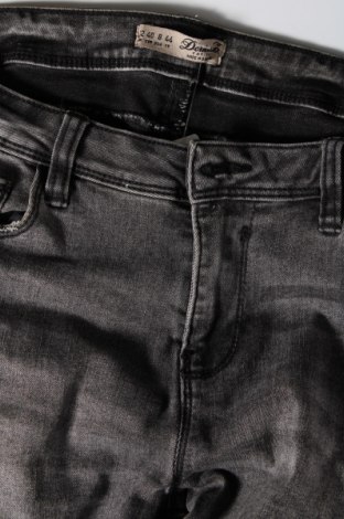Damen Jeans Denim&Co., Größe M, Farbe Grau, Preis 6,86 €