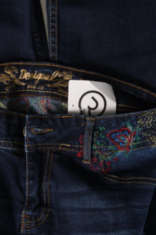 Damen Jeans Desigual, Größe S, Farbe Blau, Preis 38,35 €