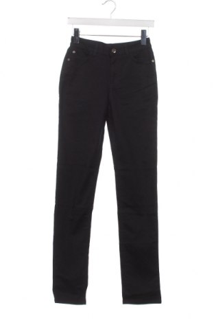 Dámske džínsy  Emporio Armani, Veľkosť S, Farba Čierna, Cena  119,36 €