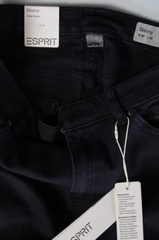 Dámske džínsy  Esprit, Veľkosť M, Farba Modrá, Cena  7,19 €