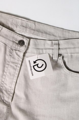 Damen Jeans Gerry Weber, Größe L, Farbe Grau, Preis 15,20 €