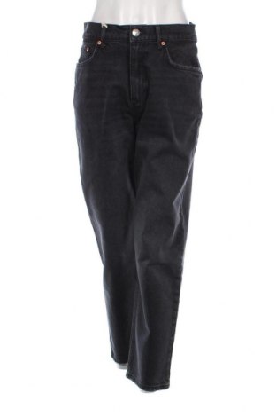 Damen Jeans Gina Tricot, Größe M, Farbe Grau, Preis € 9,92