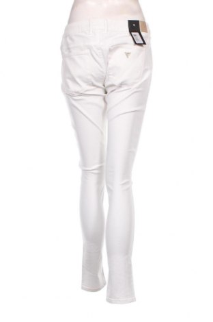 Γυναικείο Τζίν Guess, Μέγεθος L, Χρώμα Λευκό, Τιμή 25,71 €