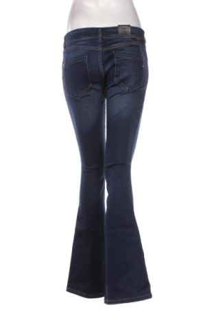 Γυναικείο Τζίν Guess, Μέγεθος M, Χρώμα Μπλέ, Τιμή 88,66 €