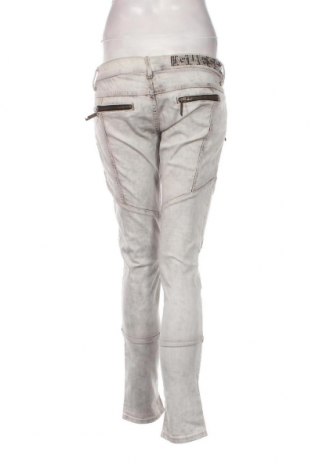 Damen Jeans Guess, Größe M, Farbe Grau, Preis 23,02 €