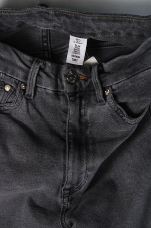 Dámské džíny  H&M, Velikost XS, Barva Šedá, Cena  498,00 Kč