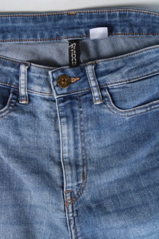 Damskie jeansy H&M Divided, Rozmiar XS, Kolor Niebieski, Cena 44,94 zł