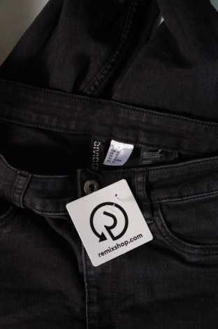 Damskie jeansy H&M Divided, Rozmiar L, Kolor Czarny, Cena 55,66 zł