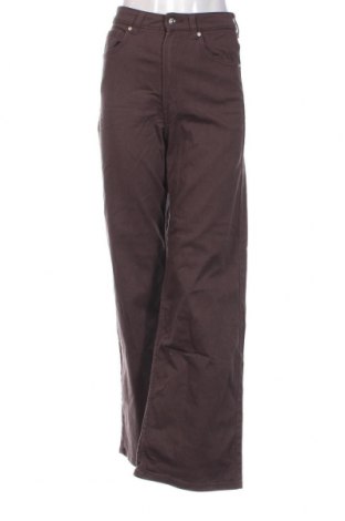 Damen Jeans H&M Divided, Größe S, Farbe Braun, Preis 8,90 €
