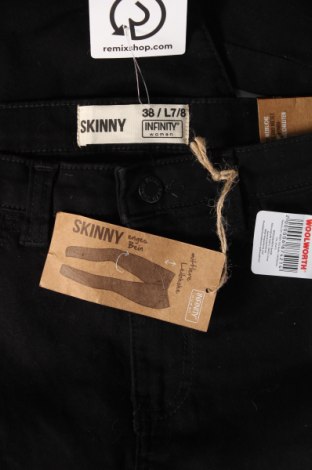 Dámské džíny  Infinity, Velikost M, Barva Černá, Cena  733,00 Kč