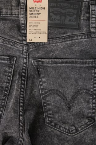 Damen Jeans Levi's, Größe XS, Farbe Blau, Preis 88,02 €