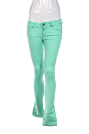 Damen Jeans Lois, Größe M, Farbe Grün, Preis 23,02 €