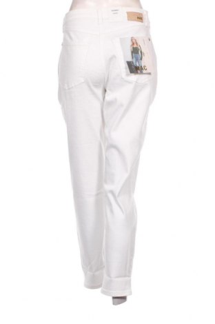 Damen Jeans Mac, Größe M, Farbe Weiß, Preis 88,66 €