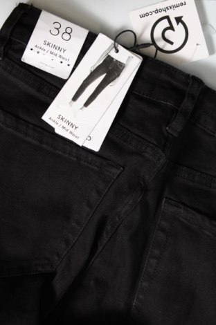 Dámske džínsy  Mango, Veľkosť M, Farba Čierna, Cena  19,39 €