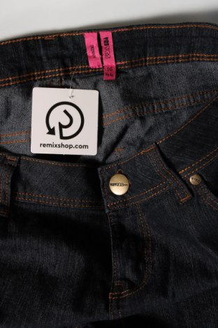 Dámske džínsy  New Look, Veľkosť XL, Farba Modrá, Cena  4,11 €