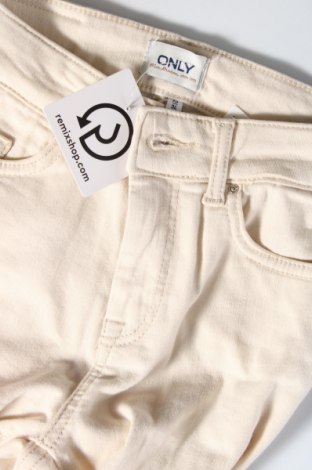 Damen Jeans ONLY, Größe XS, Farbe Ecru, Preis 23,66 €