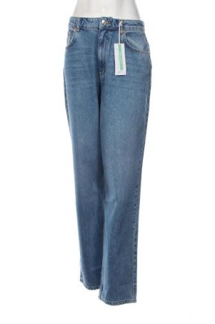 Damskie jeansy Perfect Jeans By Gina Tricot, Rozmiar M, Kolor Niebieski, Cena 43,10 zł