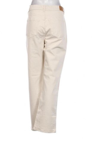 Дамски дънки Perfect Jeans By Gina Tricot, Размер L, Цвят Екрю, Цена 30,80 лв.