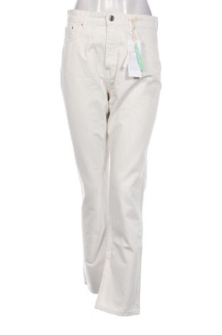 Дамски дънки Perfect Jeans By Gina Tricot, Размер M, Цвят Бял, Цена 30,03 лв.