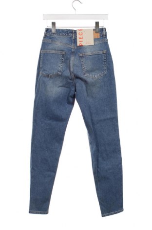 Damskie jeansy Pieces, Rozmiar XS, Kolor Niebieski, Cena 123,40 zł