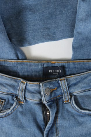 Dámské džíny  Pieces, Velikost XS, Barva Modrá, Cena  163,00 Kč