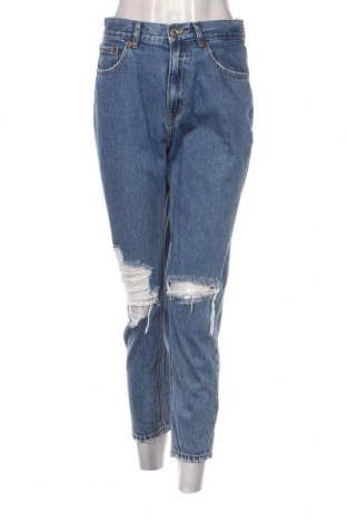Γυναικείο Τζίν Pull&Bear, Μέγεθος M, Χρώμα Μπλέ, Τιμή 16,96 €