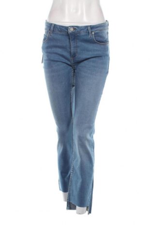 Damen Jeans Reiko, Größe M, Farbe Blau, Preis 56,78 €