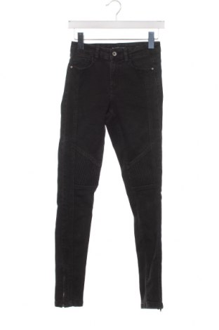 Dámske džínsy  Reserved, Veľkosť XS, Farba Čierna, Cena  6,58 €