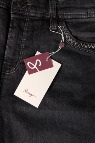 Damen Jeans Sheego, Größe L, Farbe Grau, Preis 14,38 €