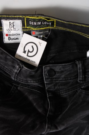 Damen Jeans Street One, Größe M, Farbe Schwarz, Preis 4,28 €