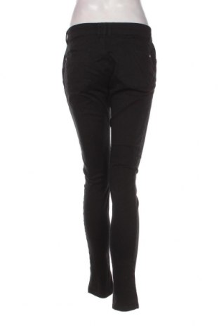 Damen Jeans Terranova, Größe L, Farbe Schwarz, Preis 15,57 €
