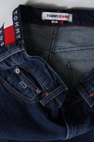 Dámske džínsy  Tommy Jeans, Veľkosť M, Farba Modrá, Cena  47,32 €