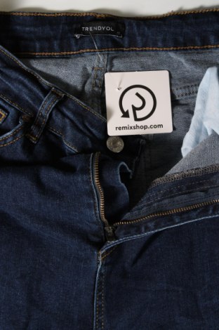 Dámske džínsy  Trendyol, Veľkosť M, Farba Modrá, Cena  8,14 €