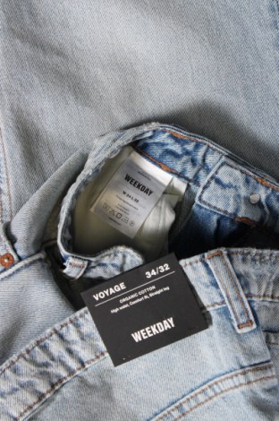 Γυναικείο Τζίν Weekday, Μέγεθος XL, Χρώμα Μπλέ, Τιμή 21,09 €