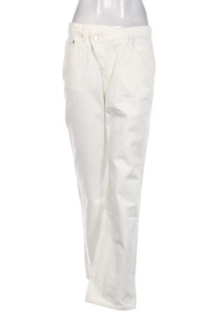 Damen Jeans Weekday, Größe M, Farbe Weiß, Preis 14,38 €