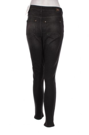 Damen Jeans Zara, Größe M, Farbe Grau, Preis 31,68 €