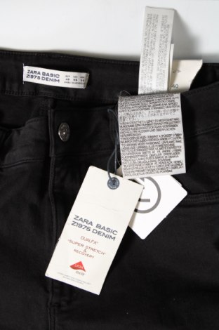 Dámske džínsy  Zara, Veľkosť M, Farba Čierna, Cena  16,06 €
