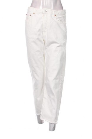 Дамски дънки Zara, Размер M, Цвят Бял, Цена 16,20 лв.